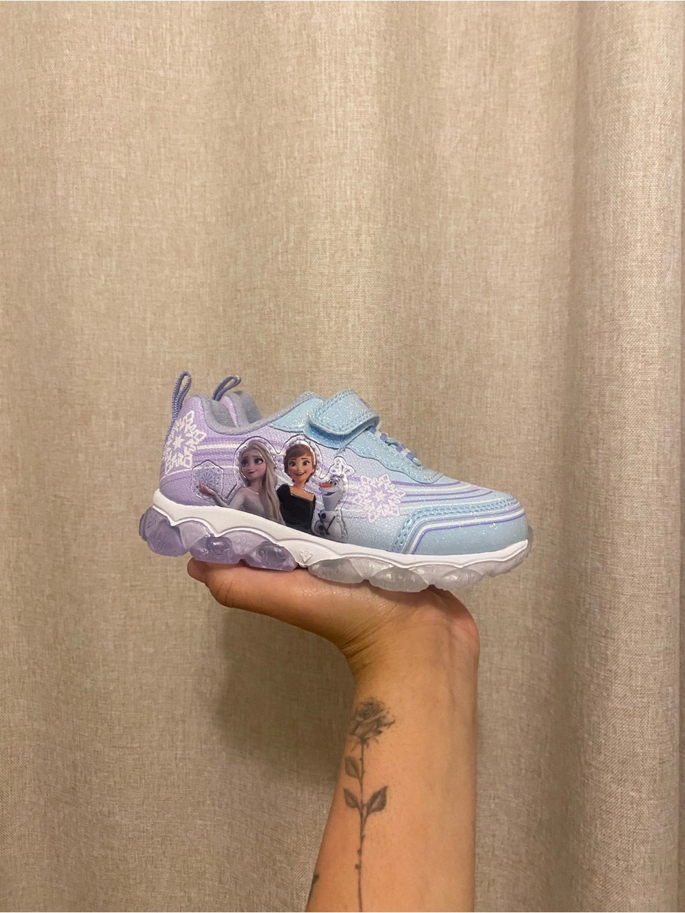 Light-Up Disney Frozen Sneakers in Purple & Light Blue ❄️ NEW